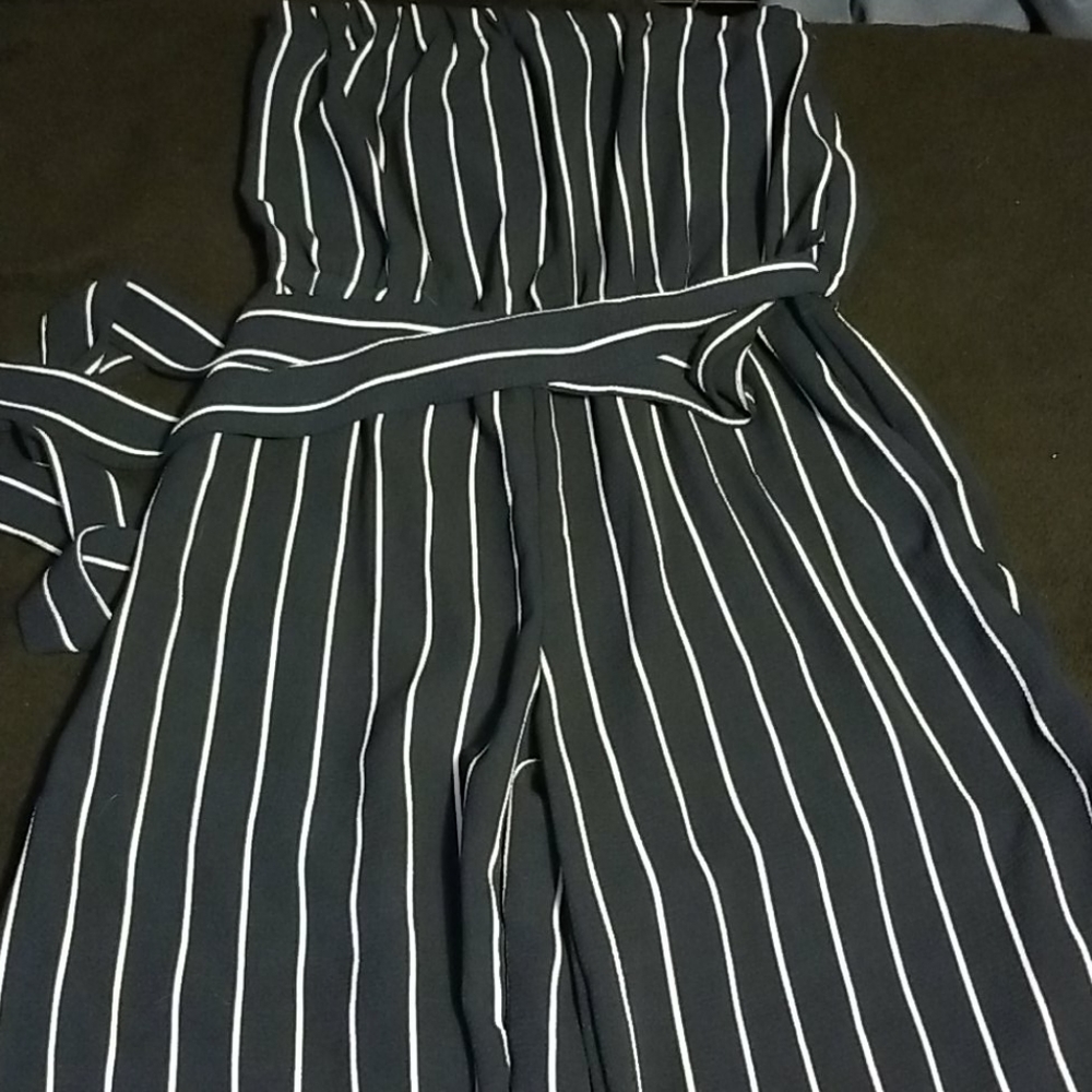 Womens small pantsuit